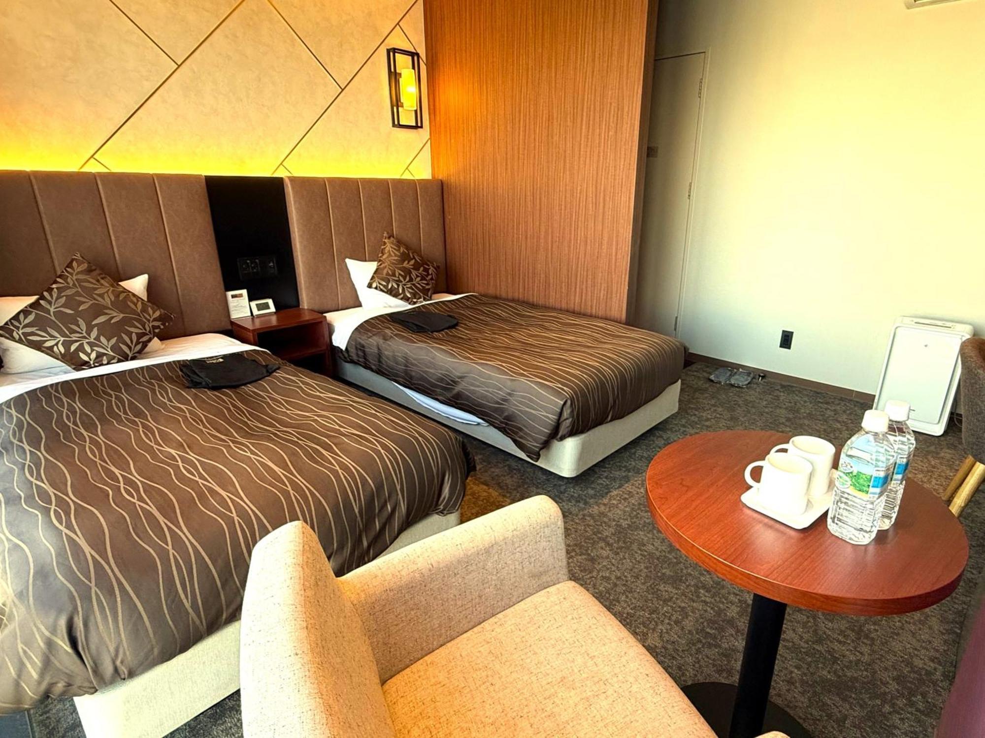 เพลซ โฮเต็ล แอสคอต Hotel คุมาโมโตะ ภายนอก รูปภาพ