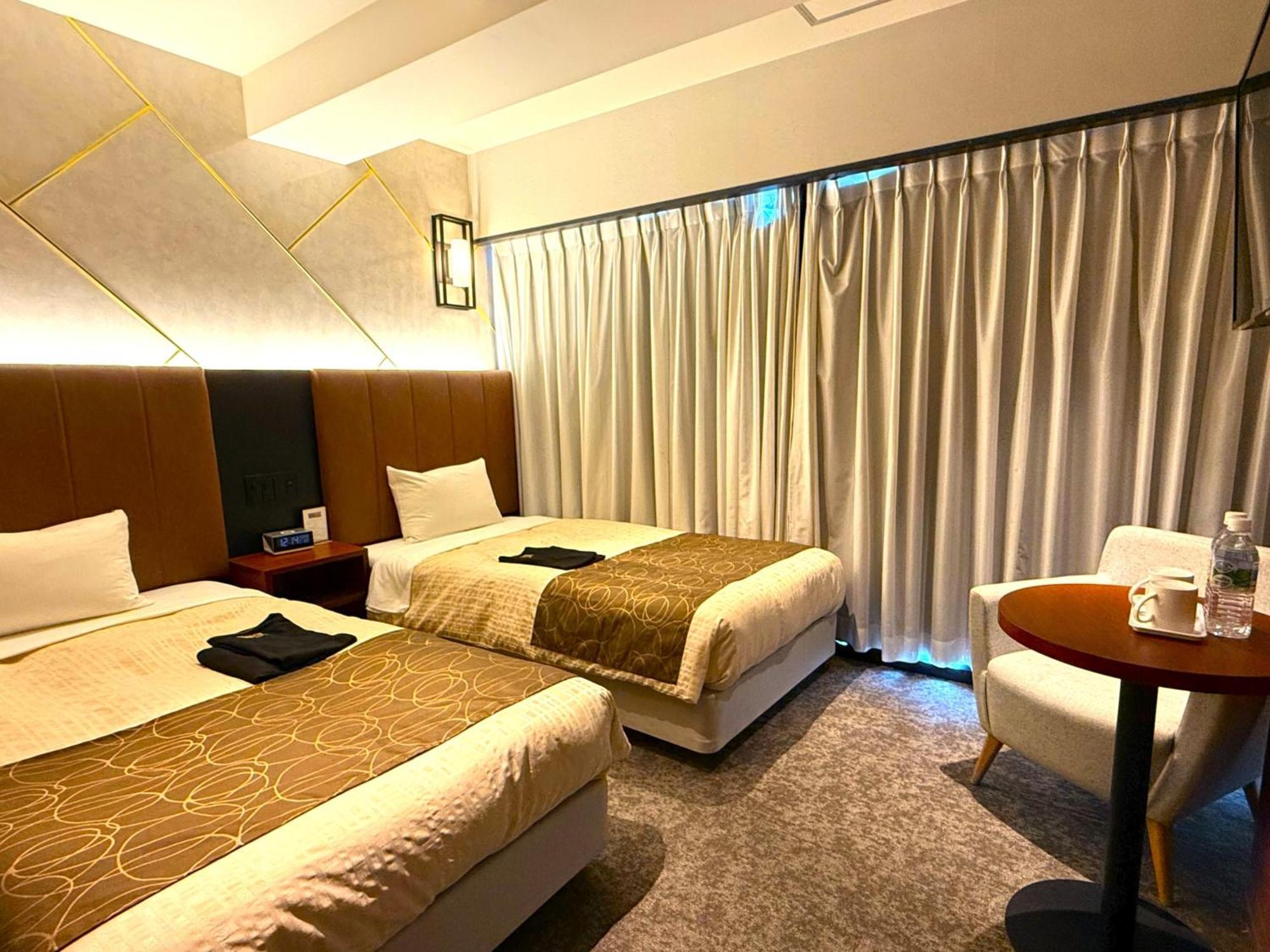 เพลซ โฮเต็ล แอสคอต Hotel คุมาโมโตะ ภายนอก รูปภาพ